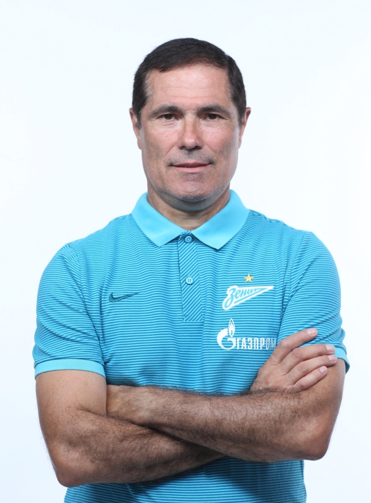 Фотосессия футболистов и тренеров основного состава ФК «Зенит» сезона 2016/2017