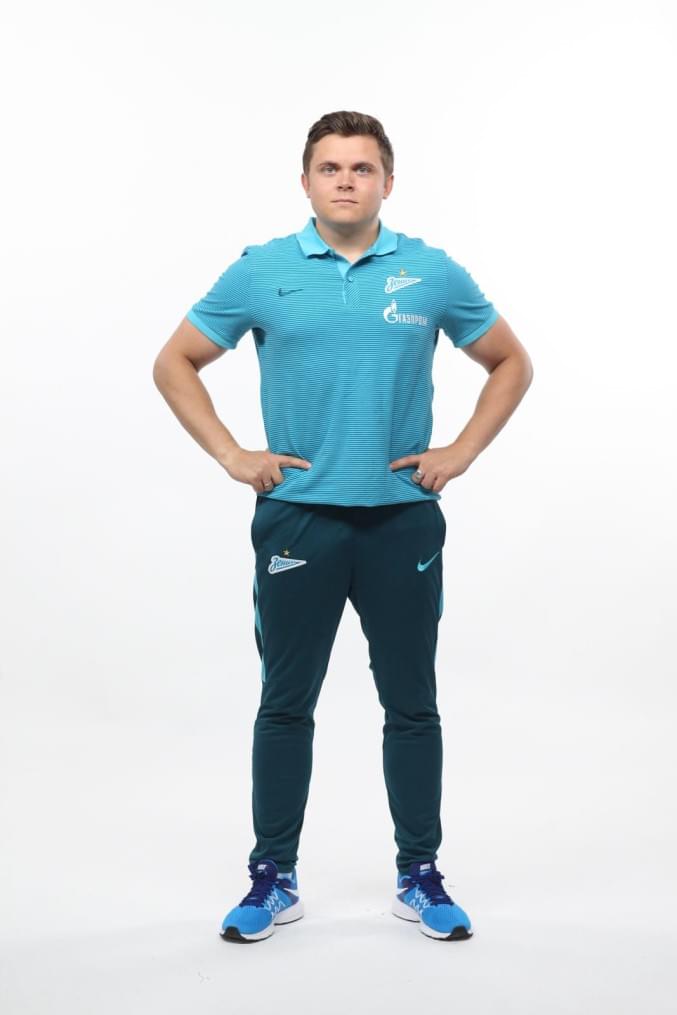 Фотосессия футболистов и тренеров основного состава ФК «Зенит» сезона 2016/2017