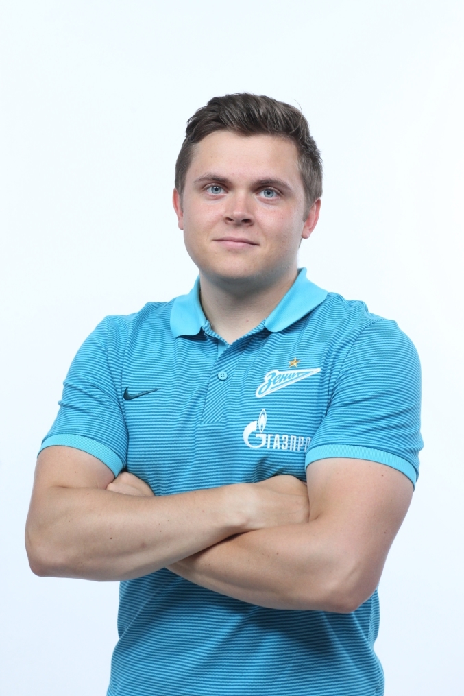 Фотосессия футболистов и тренеров основного состава ФК «Зенит» сезона 2016/2017