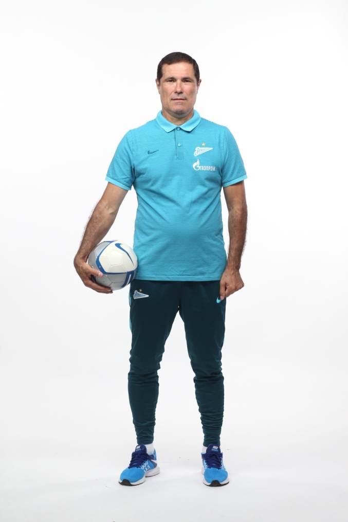 Фотосессия футболистов и тренеров основного состава ФК «Зенит» сезона 2016/2017