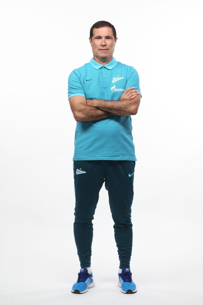 Фотосессия футболистов и тренеров основного состава ФК «Зенит» сезона 2016/2017