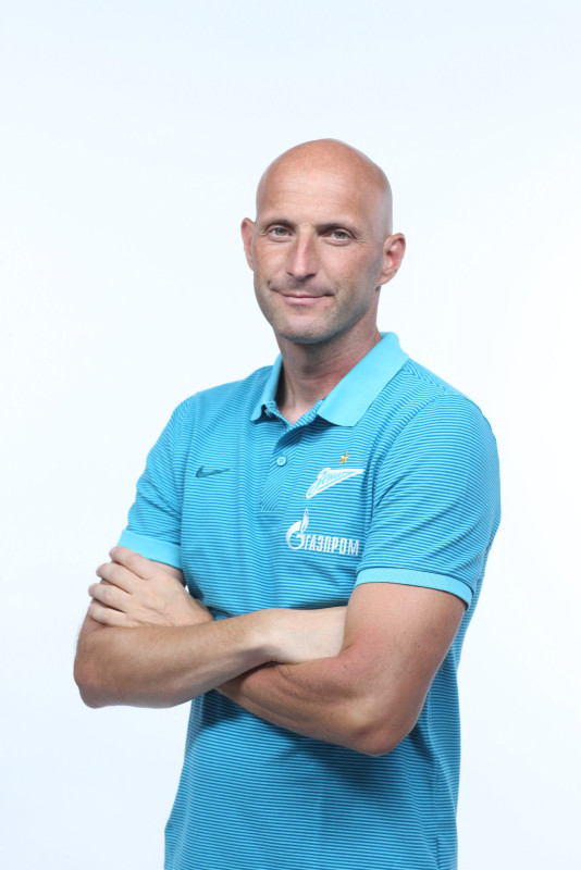 Фотосессия футболистов и тренеров основного состава ФК «Зенит» сезона 2016/2017