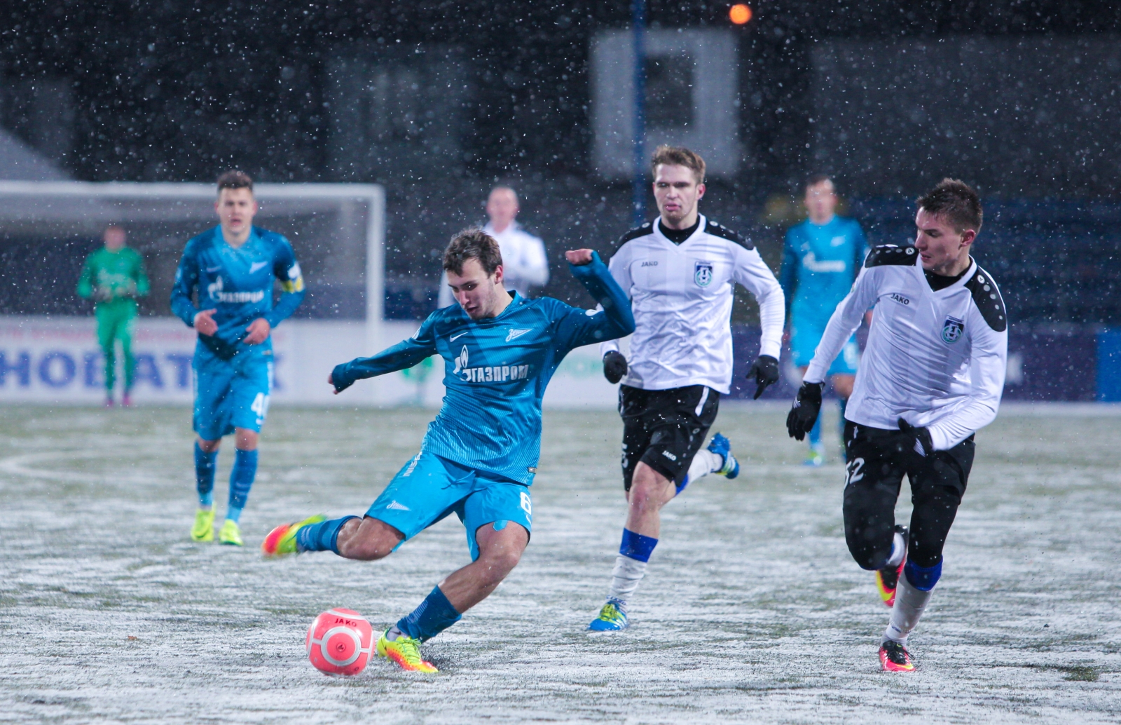 ФОНБЕТ-Первенство России среди команд клубов ФНЛ, «Зенит»-2 — «Шинник»