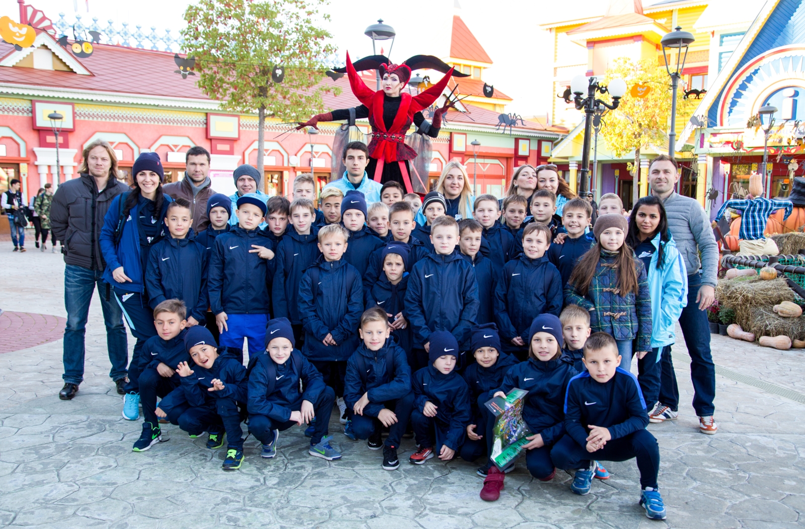 Тренировочный лагерь для победителей «Большого фестиваля футбола»: фоторепортаж из Сочи