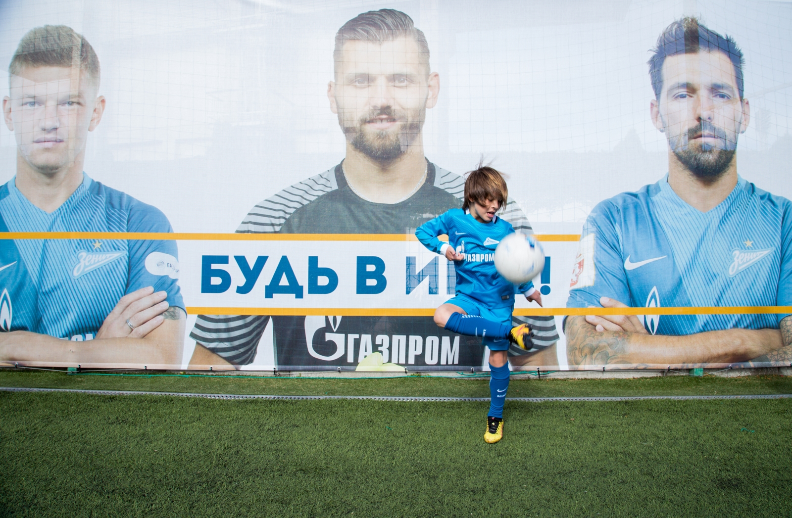 Тренировочный лагерь для победителей «Большого фестиваля футбола»: фоторепортаж из Сочи