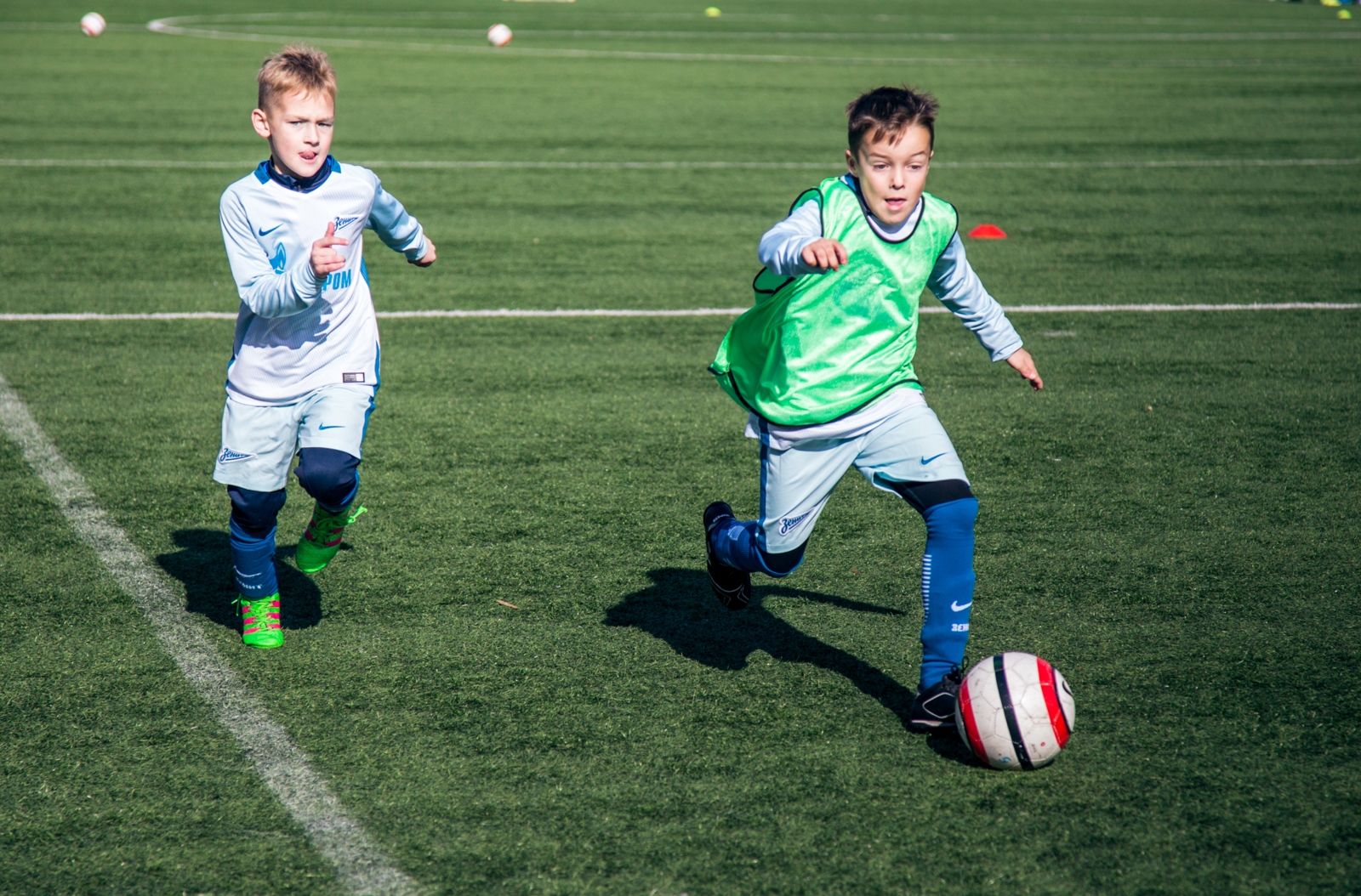 Тренировочный лагерь для победителей «Большого фестиваля футбола»: фоторепортаж из Сочи