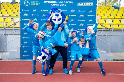 Тренировочный лагерь для победителей «Большого фестиваля футбола»: фоторепортаж из Сочи