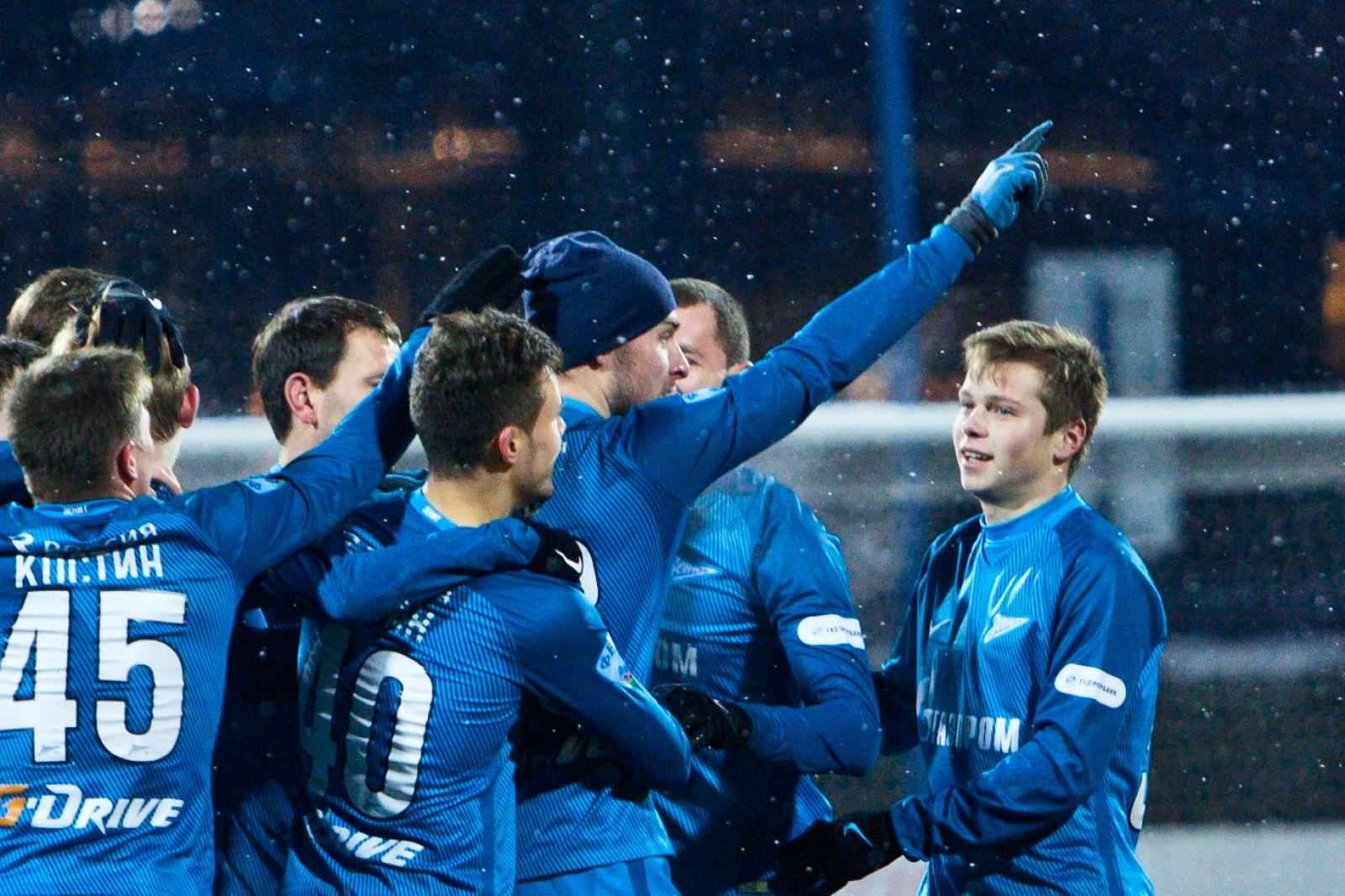 ФОНБЕТ- Первенство России 2016/17, «Зенит»-2 — «Енисей»