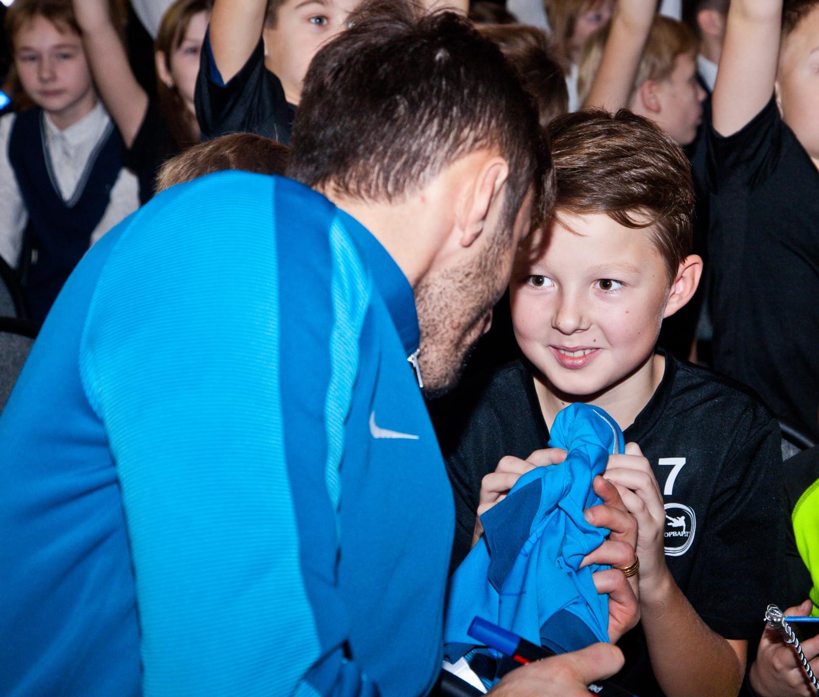 Маурисио провел урок безопасности дорожного движения в рамках акции «Видимость на 5!»