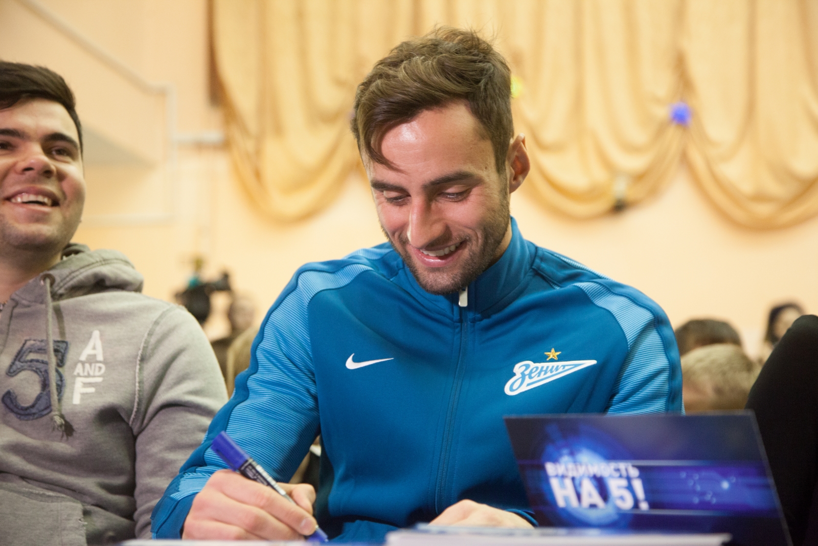 Маурисио провел урок безопасности дорожного движения в рамках акции «Видимость на 5!»