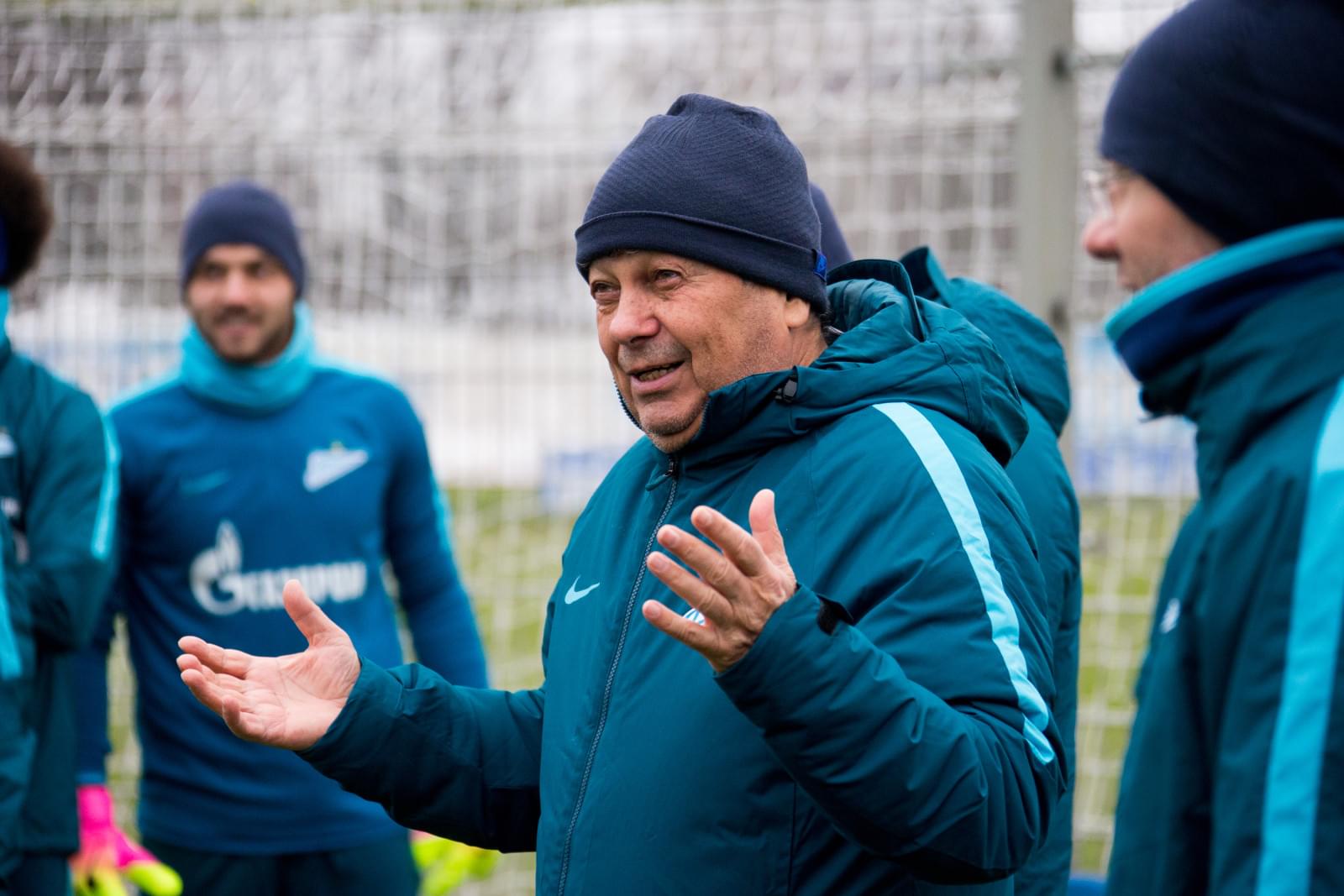 Тренировка сине-бело-голубых перед матчем с «Крыльями Советов»: фоторепортаж из «Газпром — тренировочного центра»