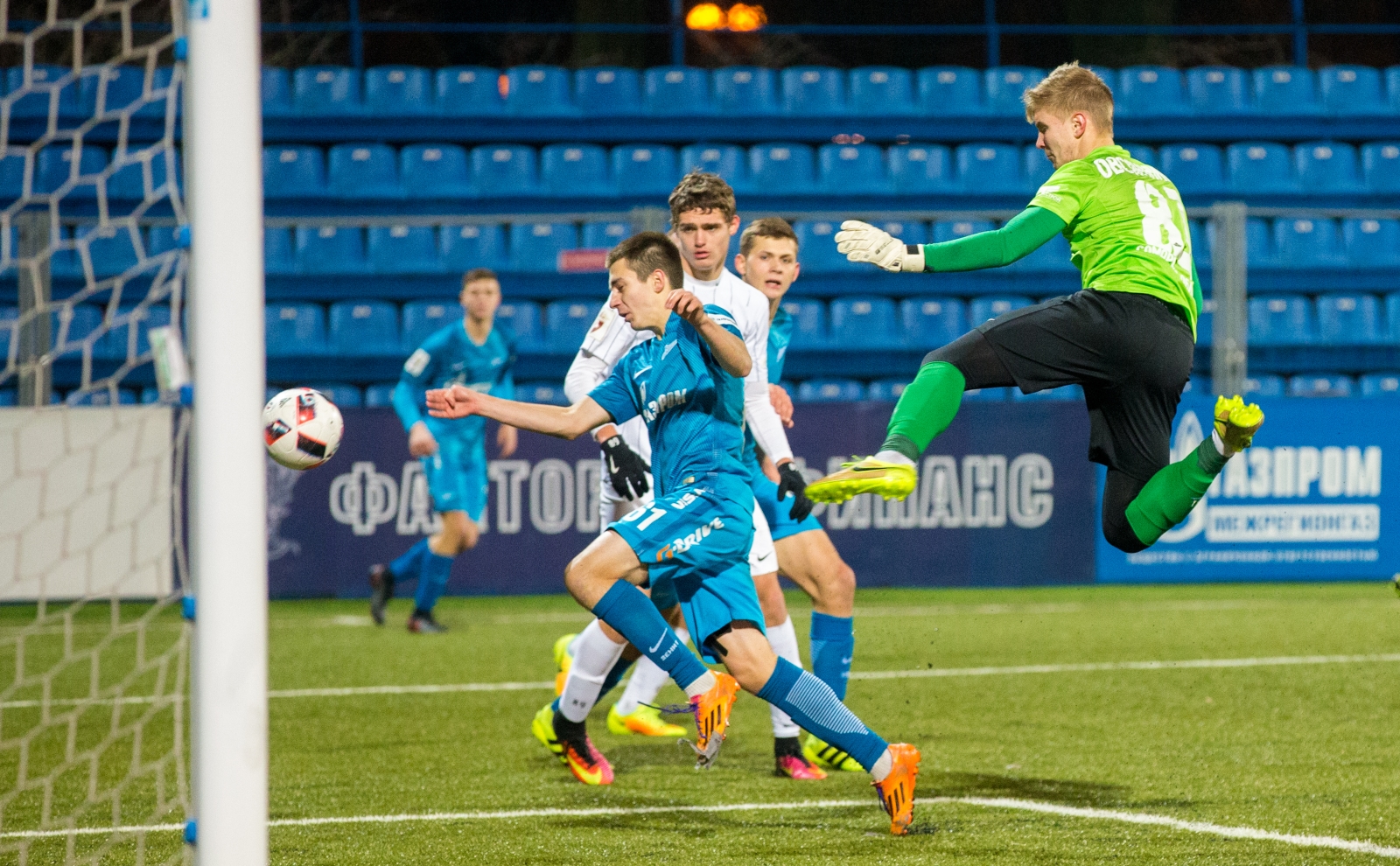 РОССГОСТРАХ-Чемпионат России 2016/17, 14-й тур, «Зенит»-м — «Крылья Советов»-м