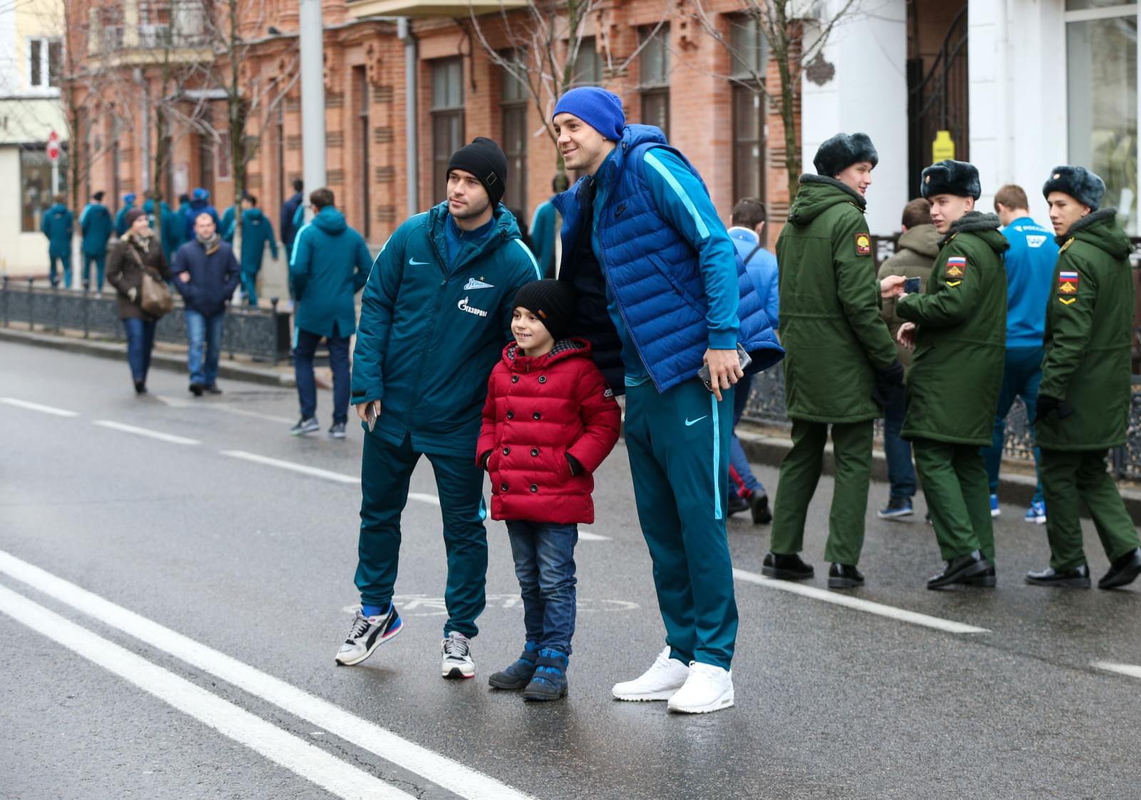 Прогулка «Зенита» по Краснодару, перед матчем «Краснодар» — «Зенит»