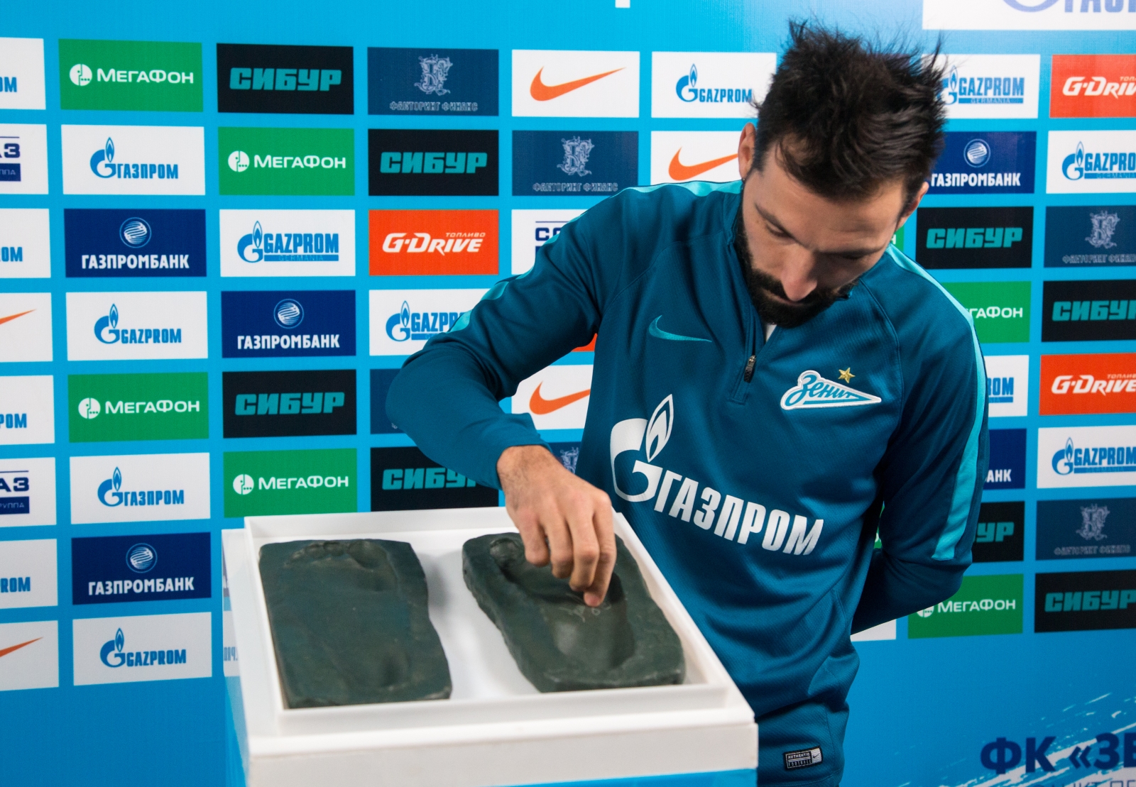 Данни и Николас Ломбертс вошли в Аллею славы «Зенита»