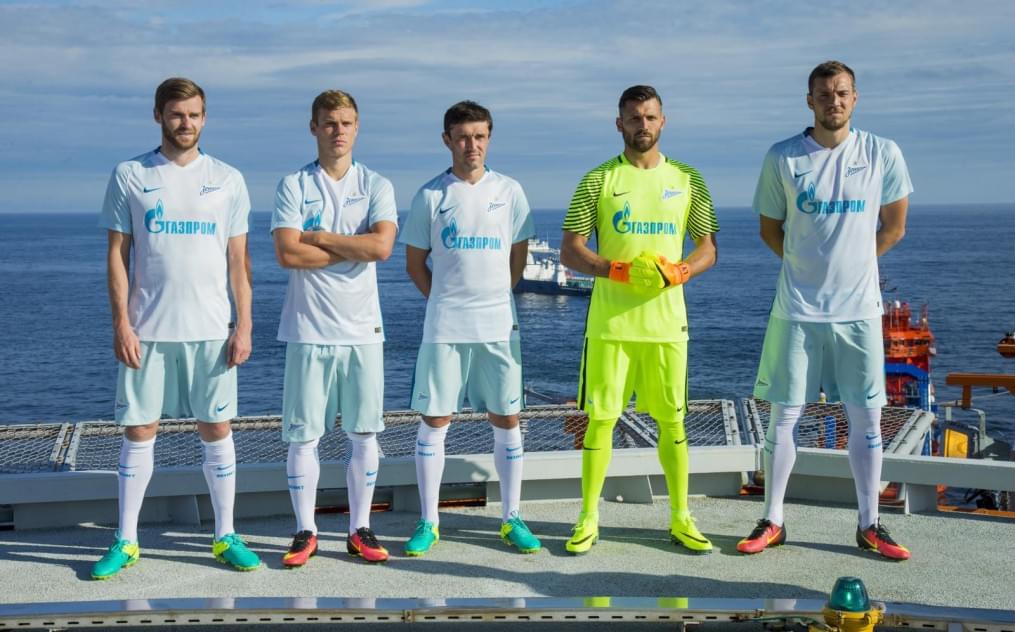 Презентация новой «домашней» формы «Nike» на платформе «Приразломная»