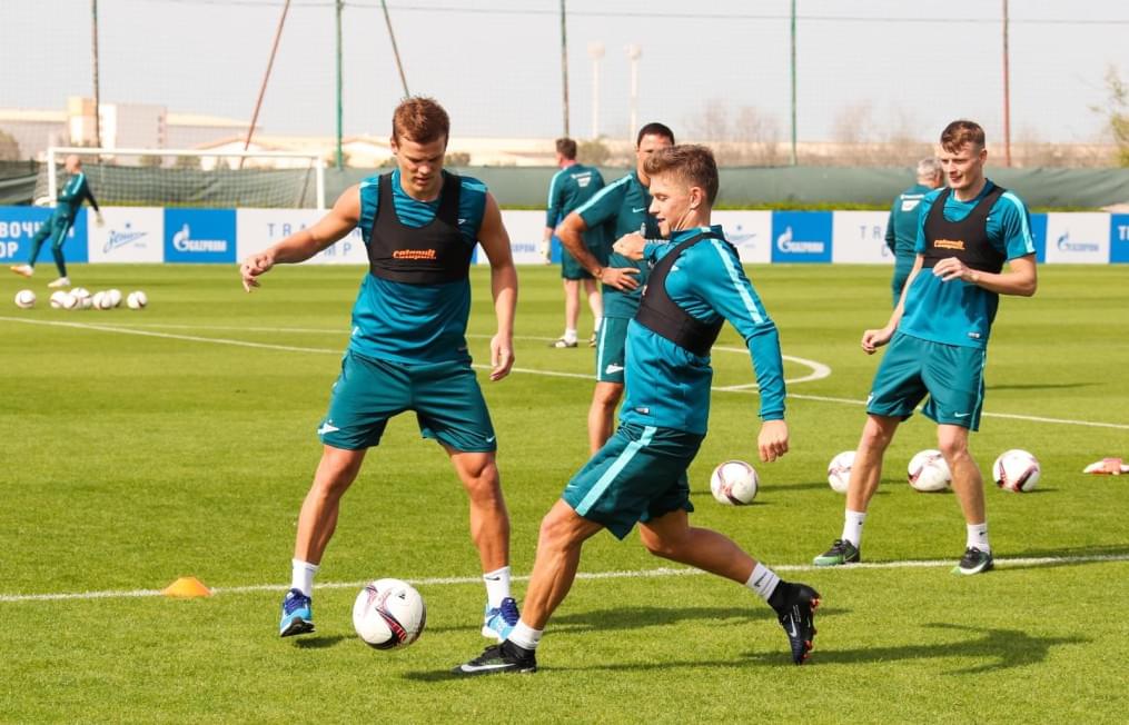 «Газпром»-тренировочные сборы в Дубае: 13 января, утренняя тренировка