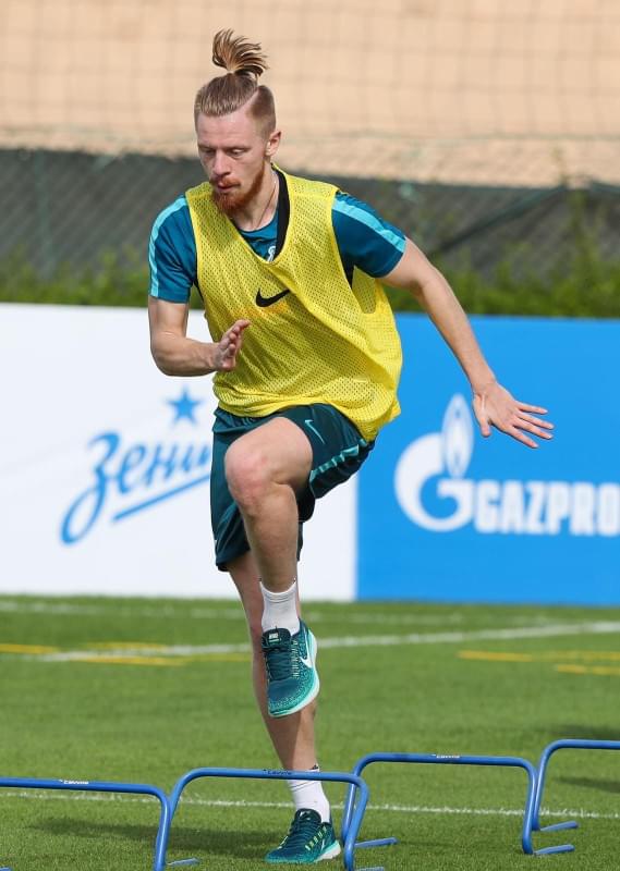 «Газпром»-тренировочные сборы в Дубае: 13 января, утренняя тренировка