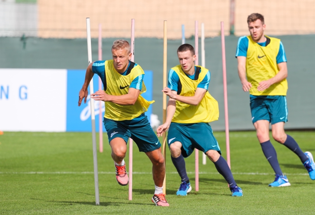 «Газпром»-тренировочные сборы в Дубае: 13 января, утренняя тренировка