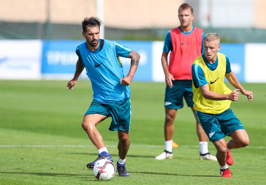 «Газпром»-тренировочные сборы в Дубае: 13 января, утренняя тренировка