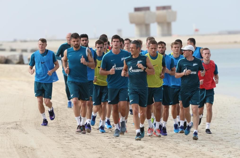 «Газпром»-тренировочные сборы в Дубае: 15 января, утренняя тренировка