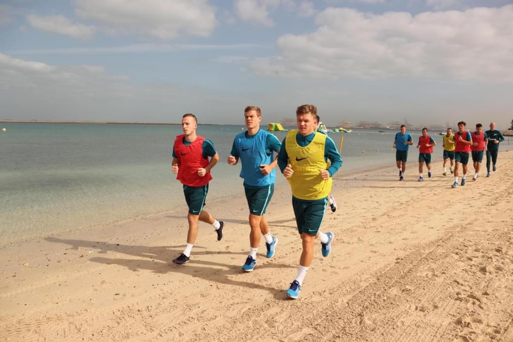 «Газпром»-тренировочные сборы в Дубае: 15 января, утренняя тренировка