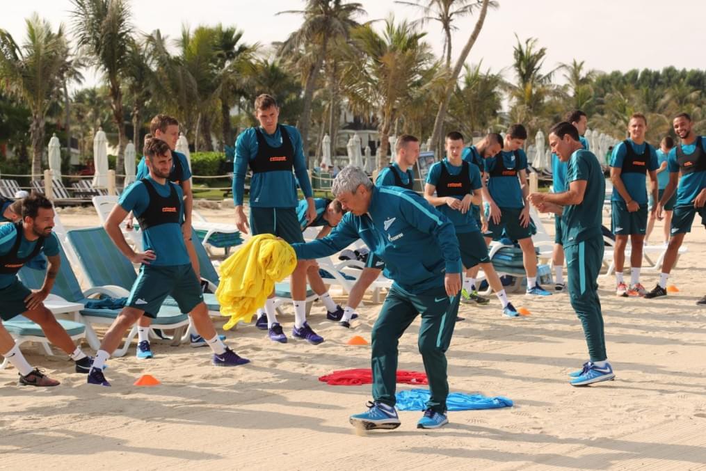«Газпром»-тренировочные сборы в Дубае: 15 января, утренняя тренировка
