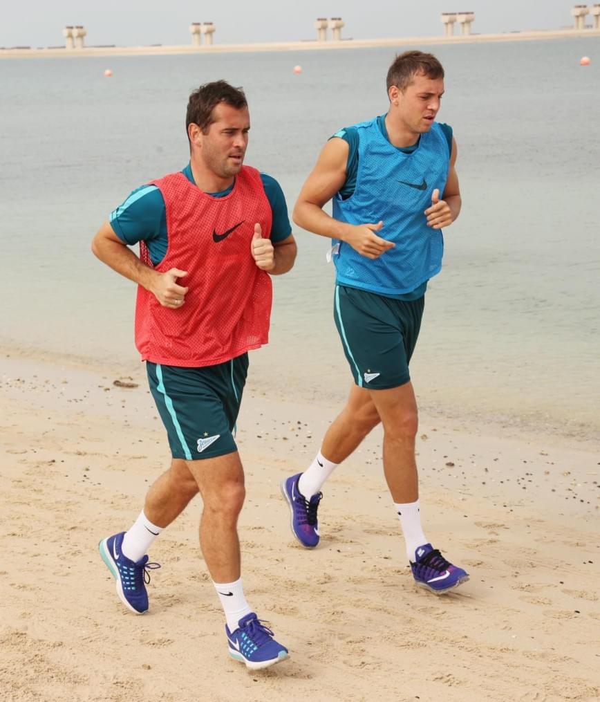 «Газпром»-тренировочные сборы в Дубае: 15 января, утренняя тренировка