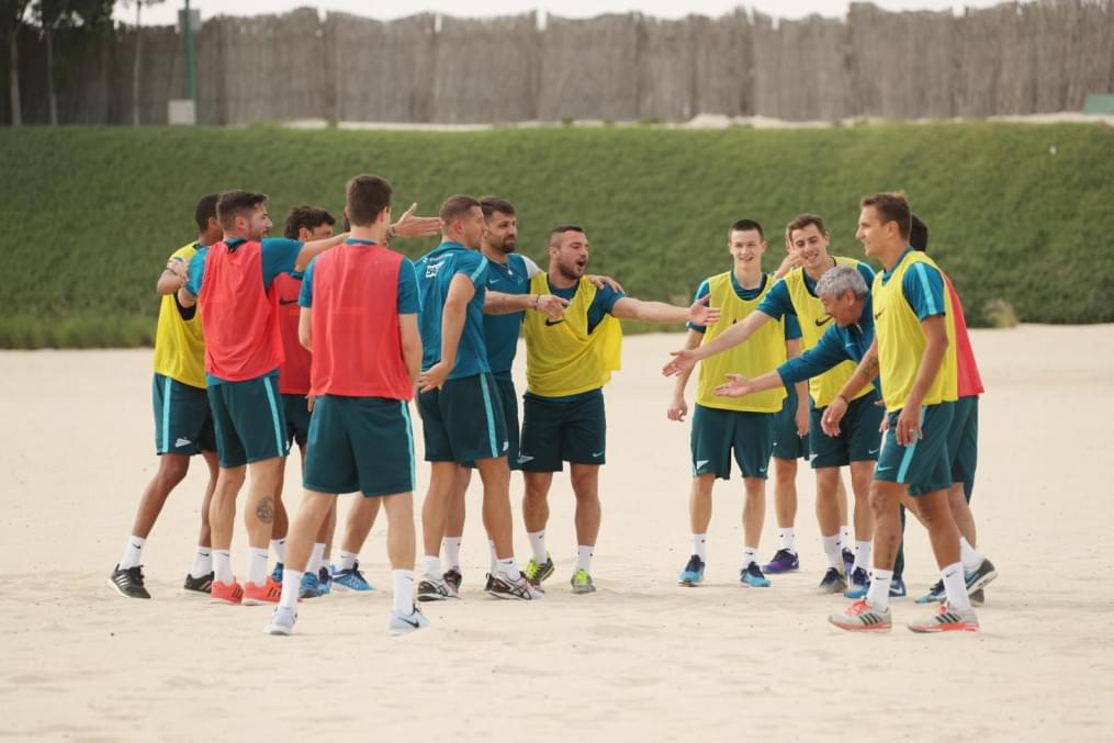 «Газпром»-тренировочные сборы в Дубае: 15 января, утренняя тренировка