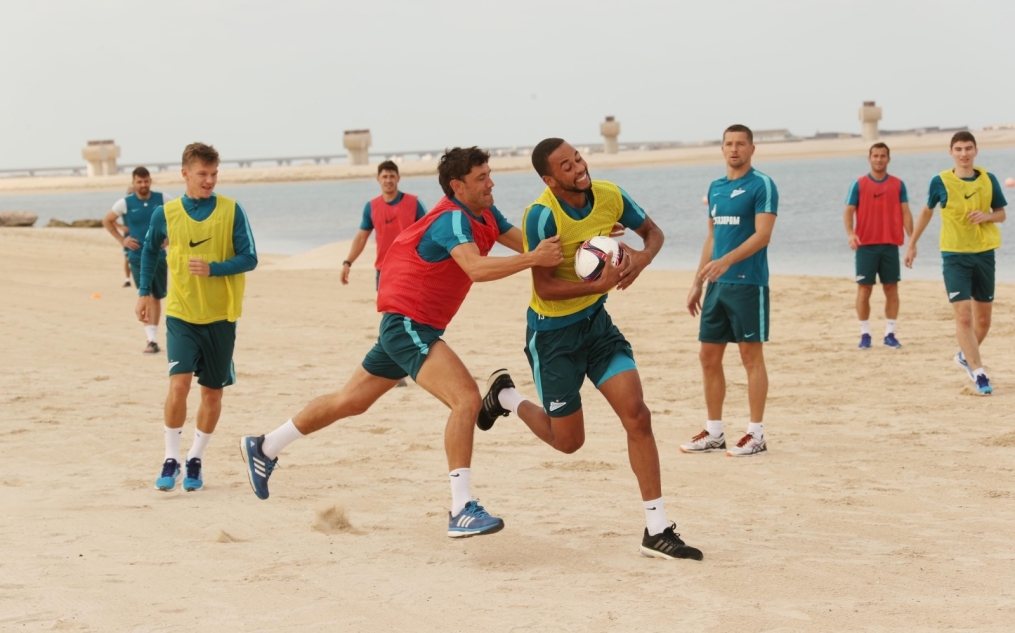 «Газпром»-тренировочные сборы в Дубае: 15 января, утренняя тренировка