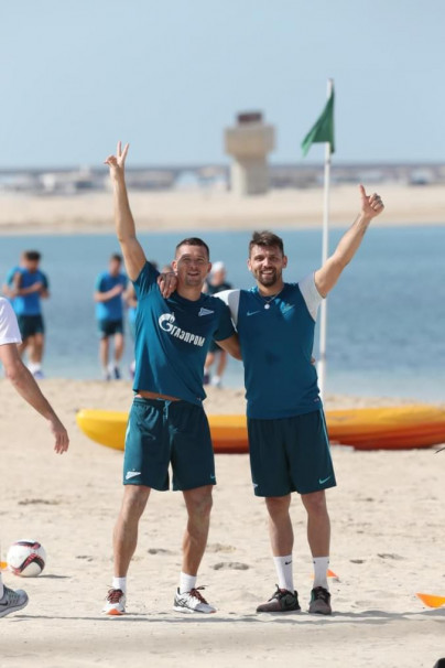 «Газпром»-тренировочные сборы в Дубае: 15 января, утренняя тренировка