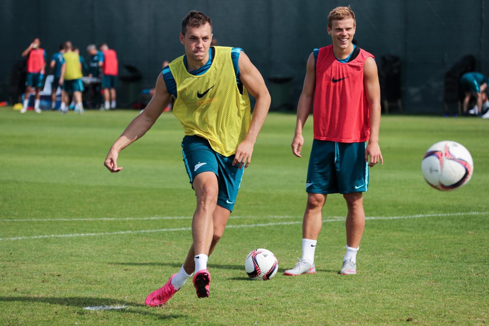 «Газпром»-тренировочные сборы в Дубае: 18 января, утренняя тренировка