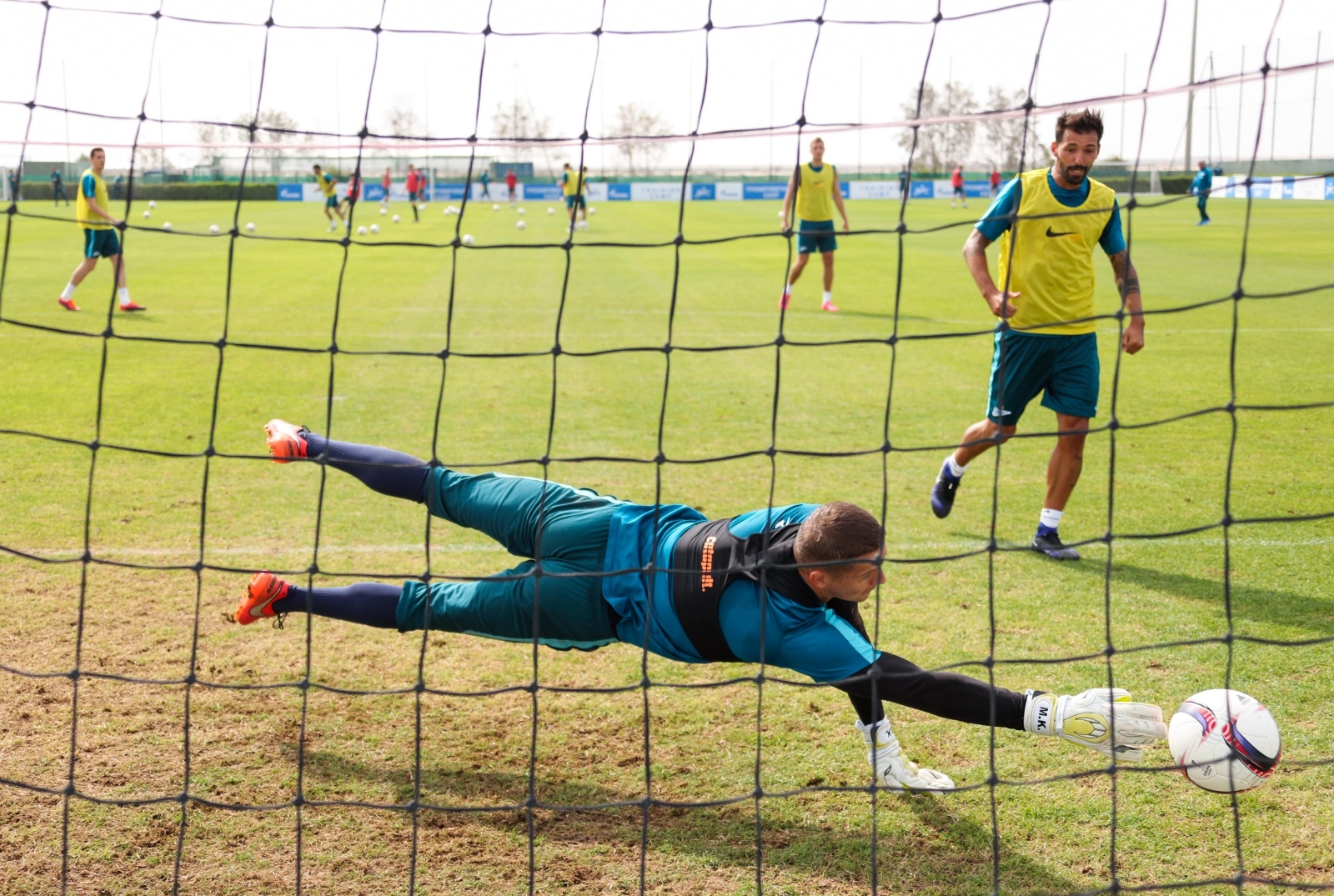 «Газпром»-тренировочные сборы в Дубае: 18 января, утренняя тренировка