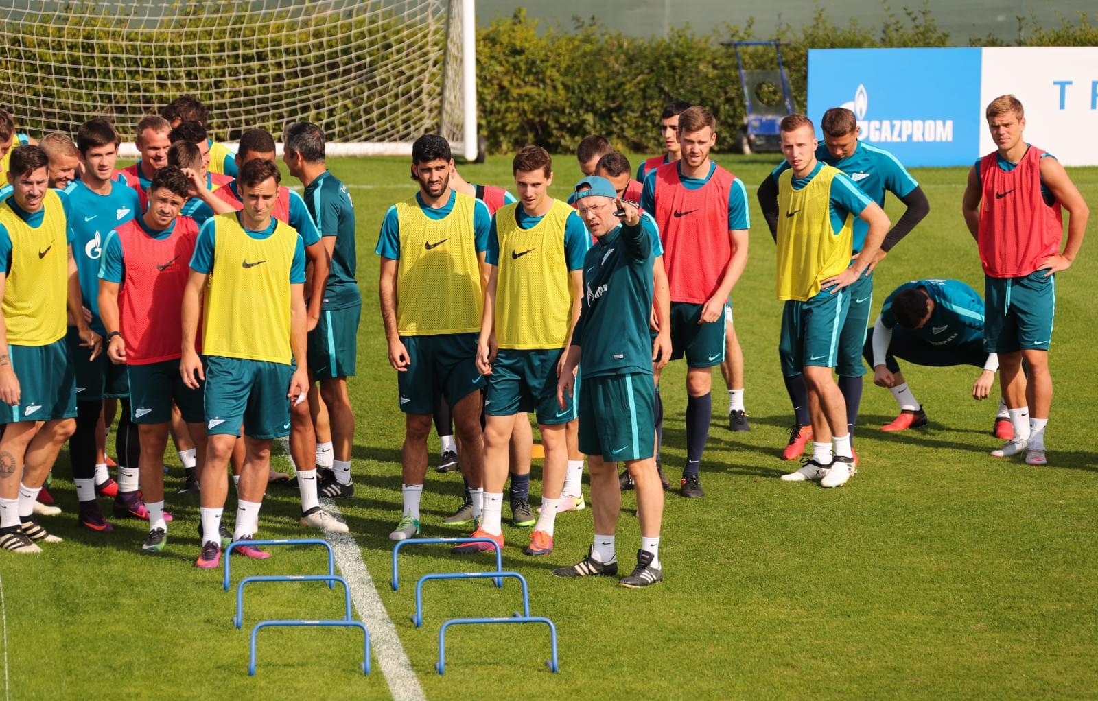 «Газпром»-тренировочные сборы в Дубае: 18 января, утренняя тренировка