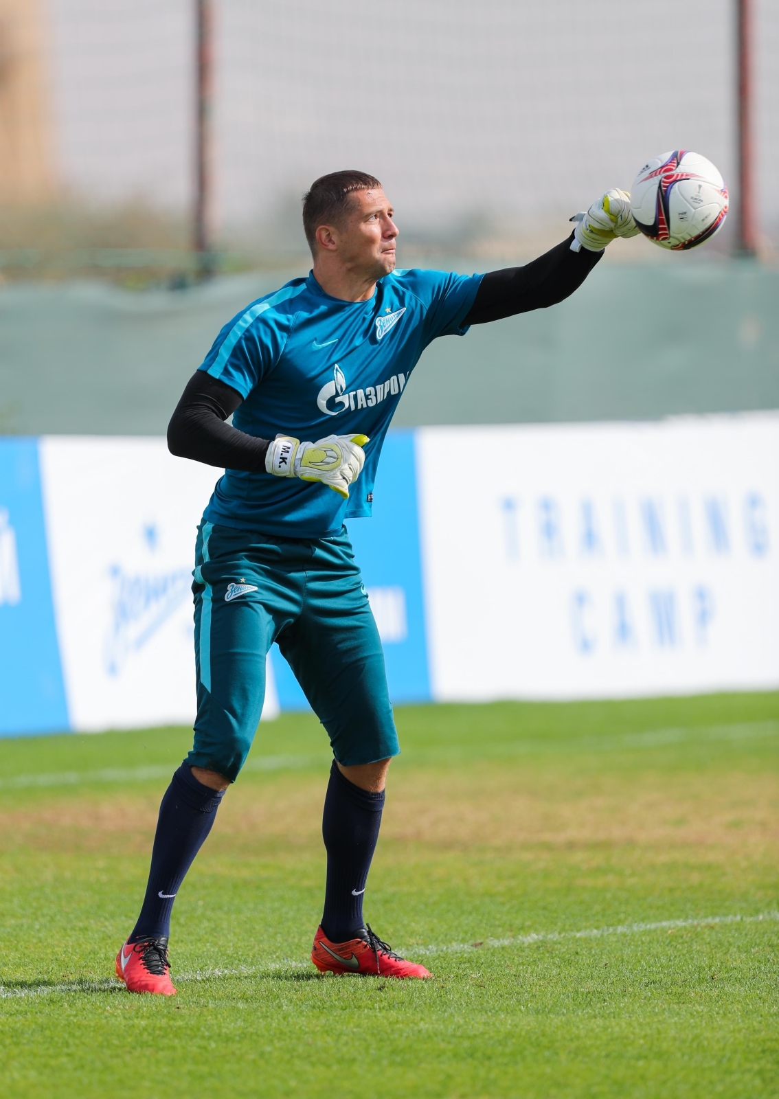 «Газпром»-тренировочные сборы в Дубае: 18 января, утренняя тренировка