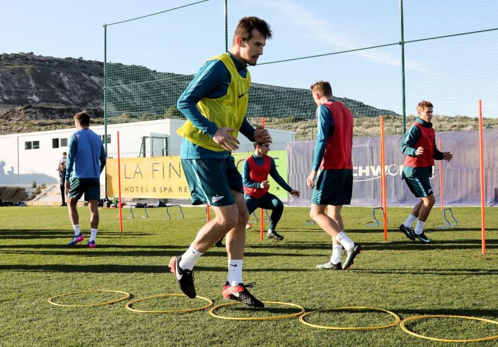 Вторые «Газпром»-тренировочные сборы в Испании: 30 января, вечерняя тренировка