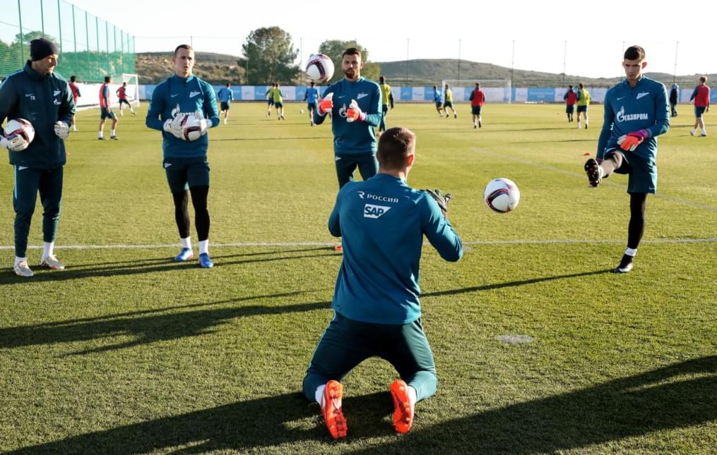 Вторые «Газпром»-тренировочные сборы в Испании: 30 января, вечерняя тренировка