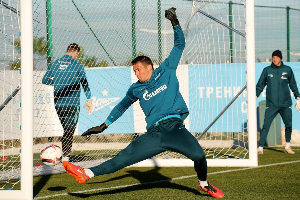 Вторые «Газпром»-тренировочные сборы в Испании: 30 января, вечерняя тренировка