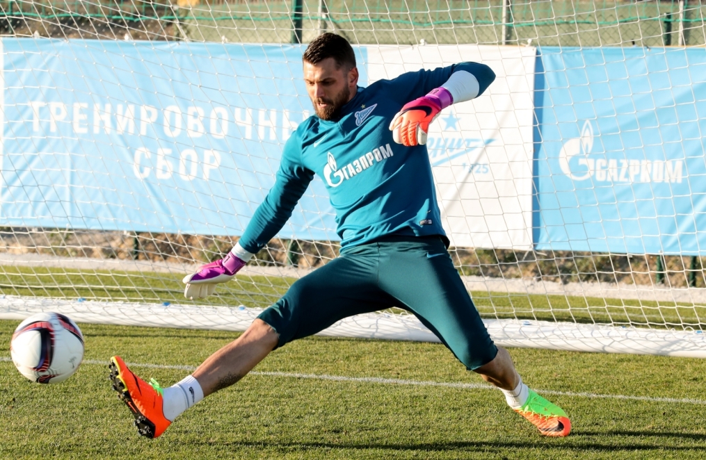 Вторые «Газпром»-тренировочные сборы в Испании: 30 января, вечерняя тренировка