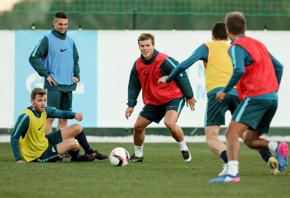 Вторые «Газпром»-тренировочные сборы в Испании: 30 января, вечерняя тренировка