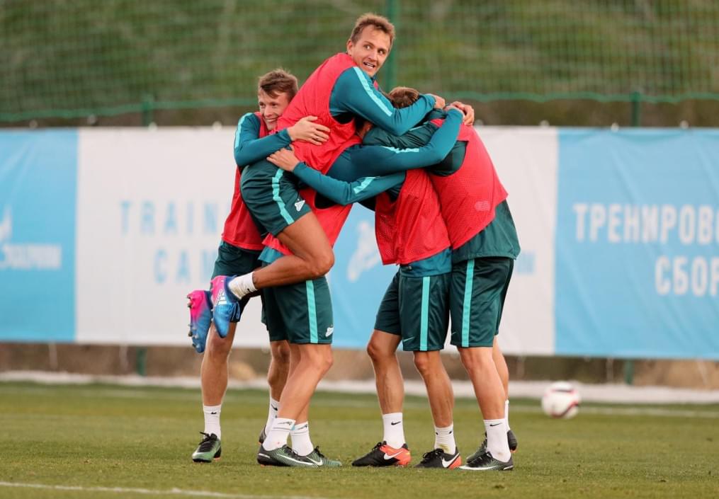 Вторые «Газпром»-тренировочные сборы в Испании: 30 января, вечерняя тренировка