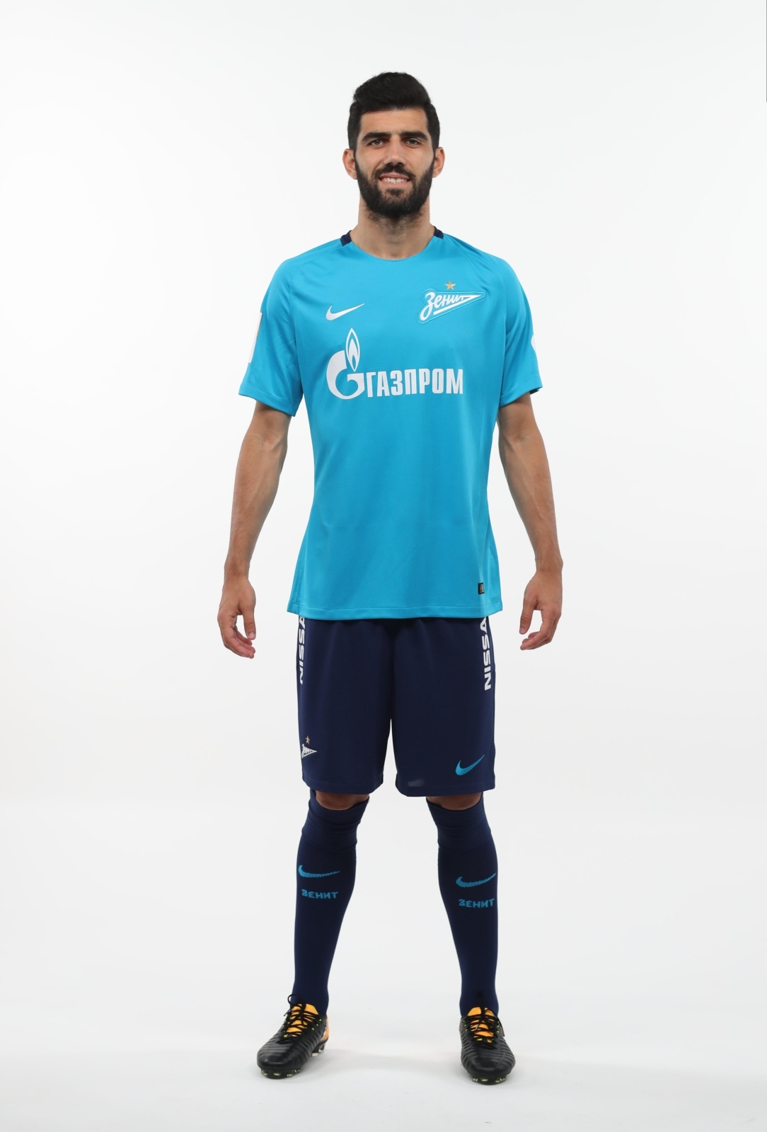 Фотосессия футболистов и тренеров основного состава ФК «Зенит» сезона 2017/2018