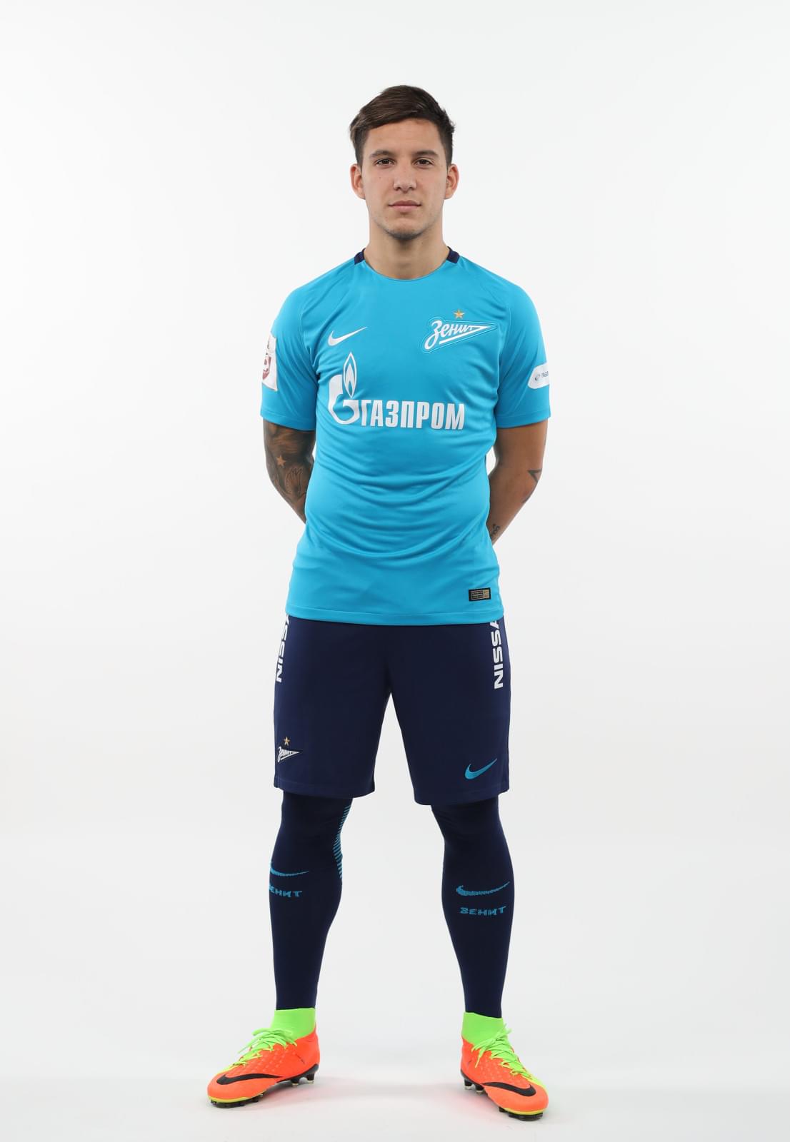 Фотосессия футболистов и тренеров основного состава ФК «Зенит» сезона 2017/2018