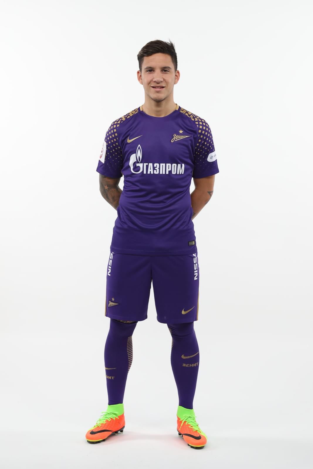 Фотосессия футболистов и тренеров основного состава ФК «Зенит» сезона 2017/2018