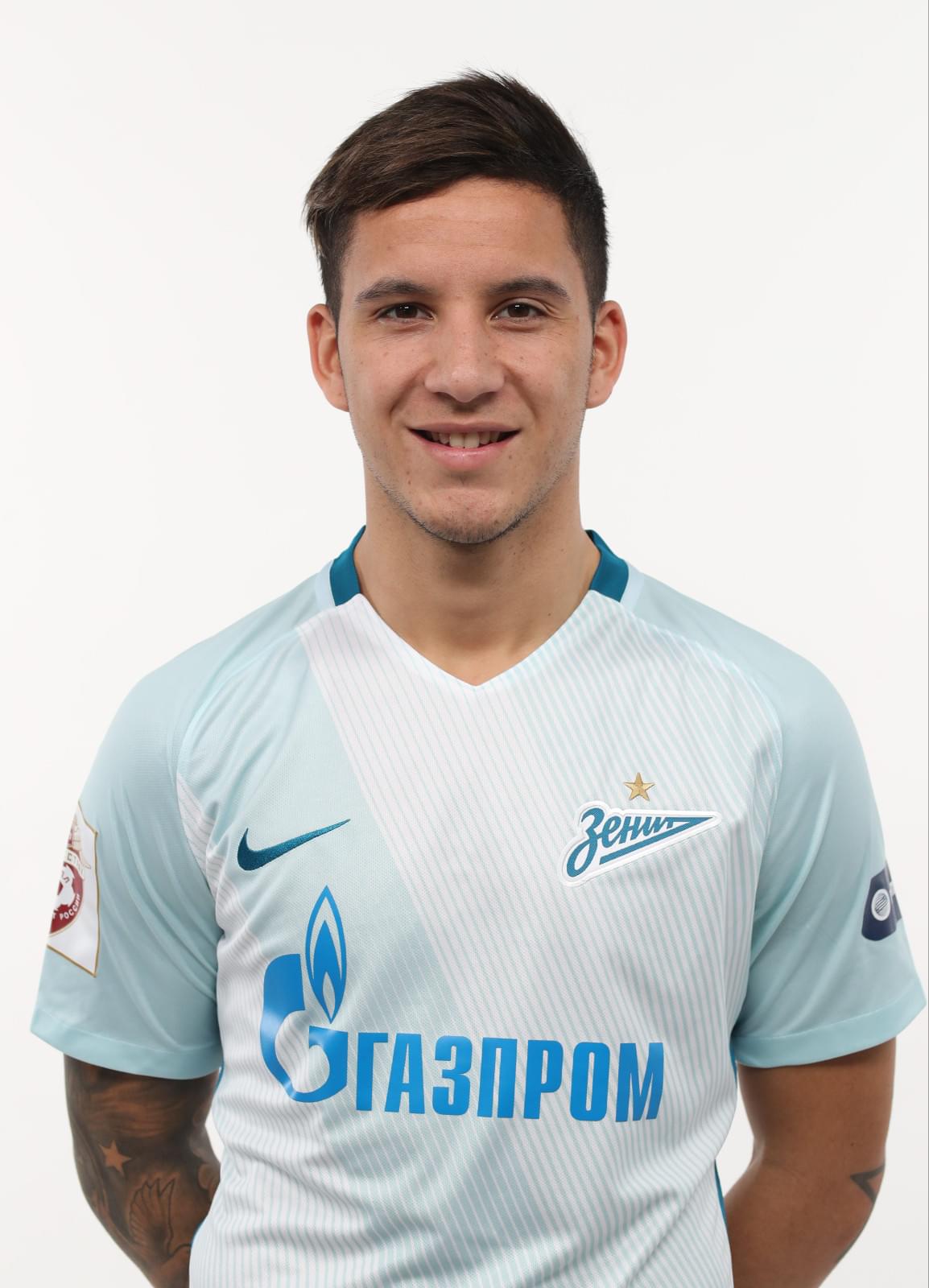 Фотосессия футболистов и тренеров основного состава ФК «Зенит» сезона 2017/2018