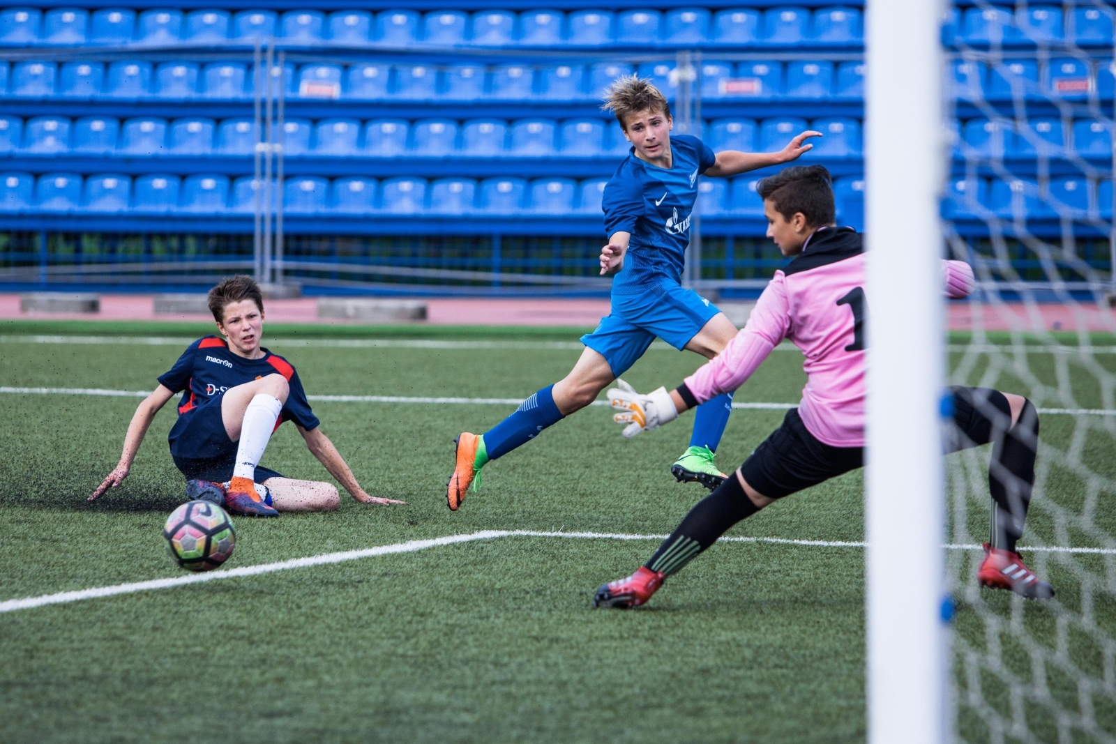 Предварительный этап первенства России среди футбольных школ, «Зенит» U-14 — «Автово» U-14, полуфинал