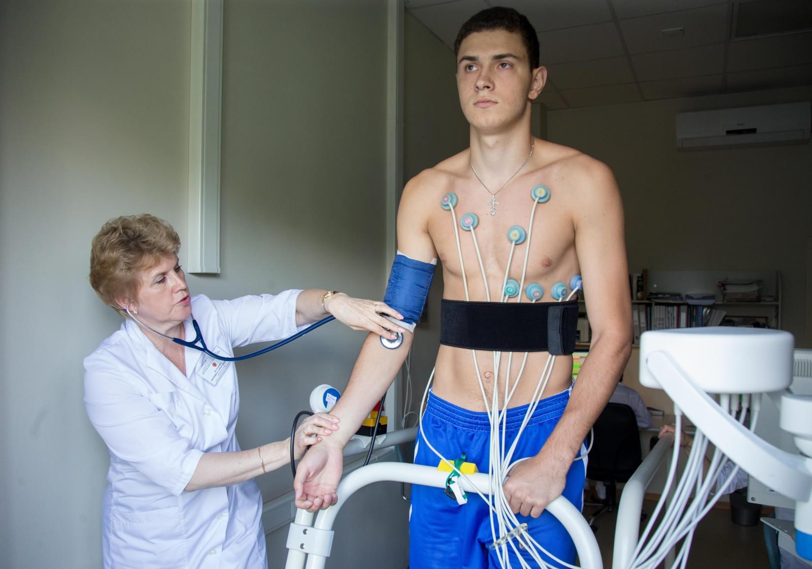 Медицинский осмотр БК «Зенит»