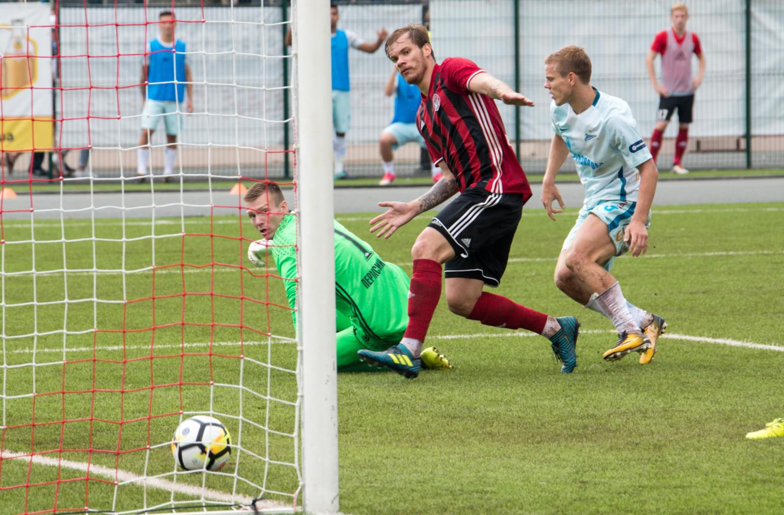 РОСГОССТРАХ-Чемпионат России 2017/18, «Амкар» — «Зенит»