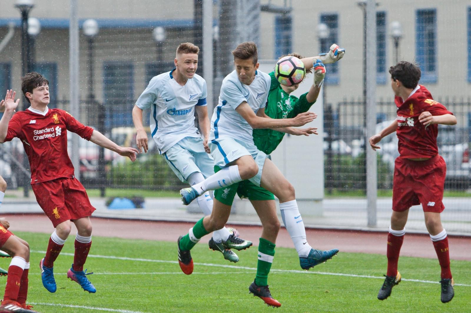 Турнир памяти Юрия Морозова: первый день