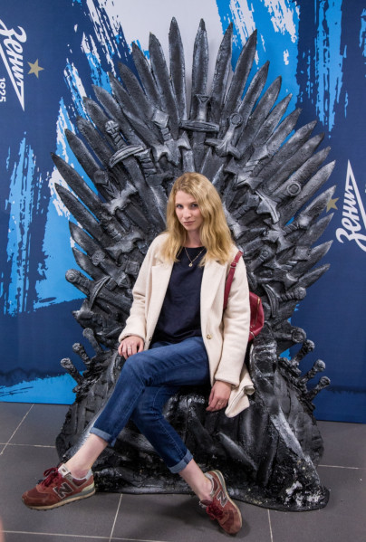 Косплееры киносериала «Игра престолов» на матче «Зенит» — «Ростов»