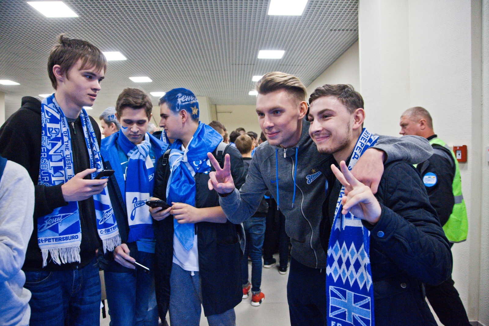 Первый в истории «Баттл на Крестовском»: ХХОС VS Lodoss